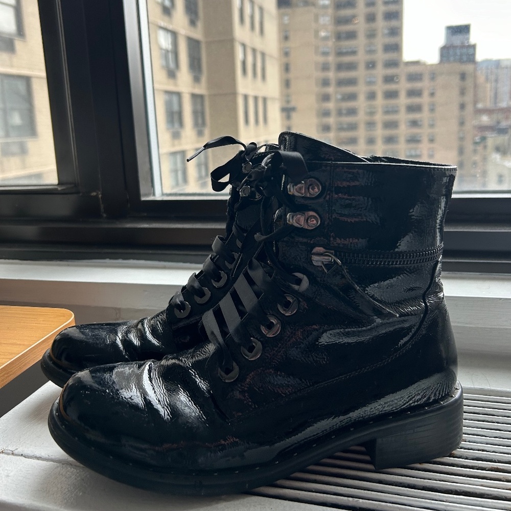 Regarde Le Ciel Combat Boots